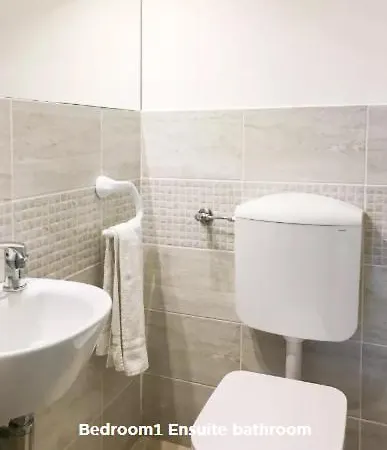 Corso Sempione Apartment Mailand