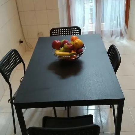 Apartment Corso Sempione Mailand